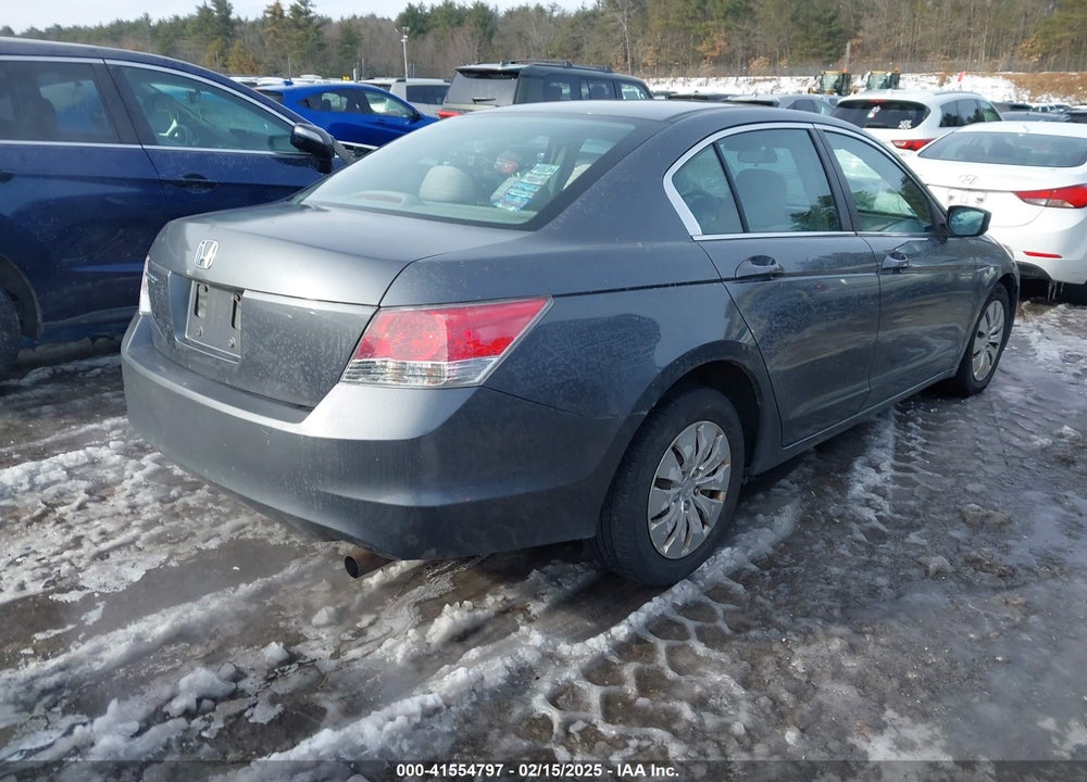 2009 HONDA ACCORD 2.4 LX VIN: 1HGCP26389A169066