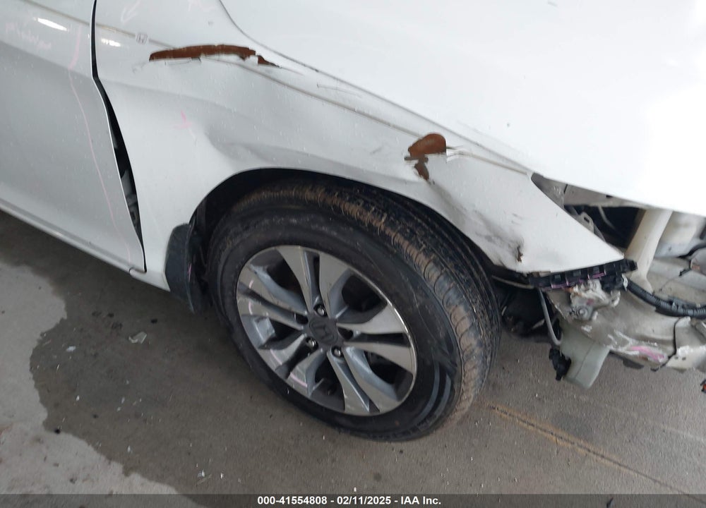 2014 HONDA ACCORD VIN: 1HGCR2F35EA204943
