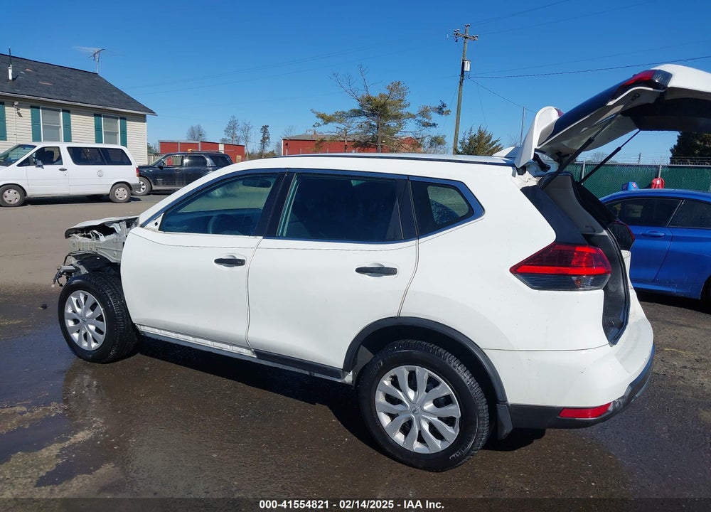 2017 NISSAN ROGUE S VIN: 5N1AT2MV0HC890986