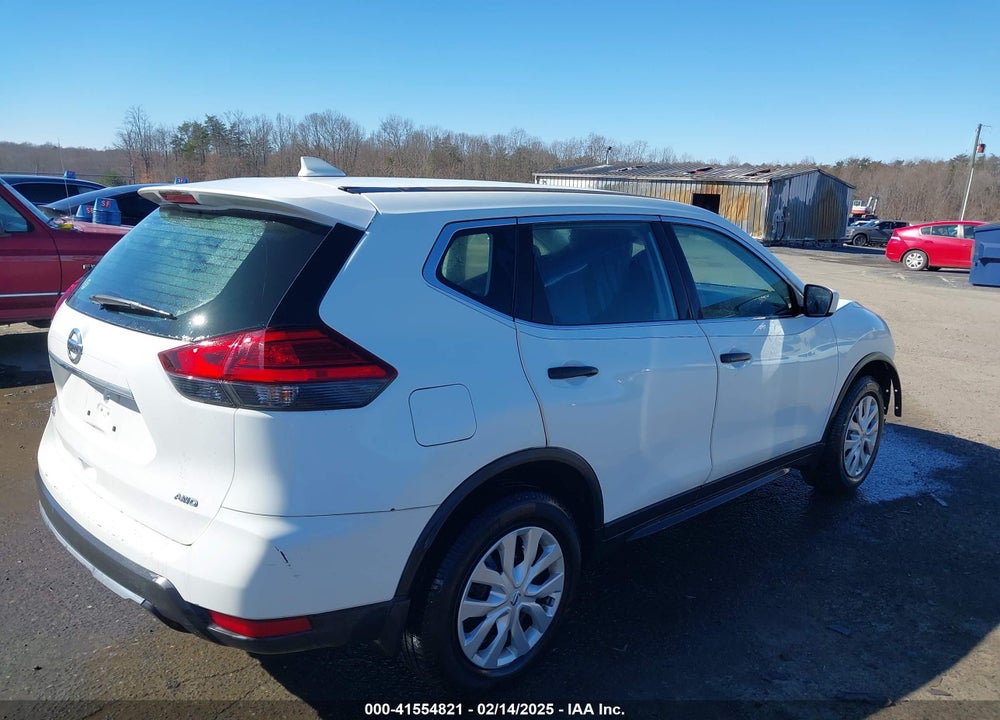 2017 NISSAN ROGUE S VIN: 5N1AT2MV0HC890986