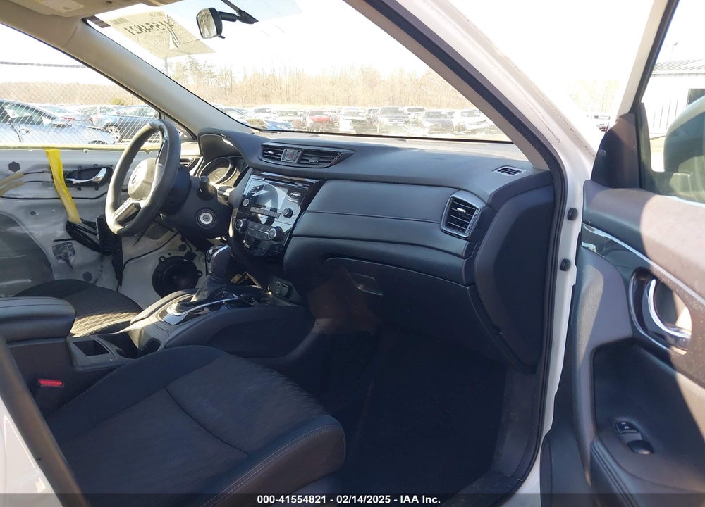 2017 NISSAN ROGUE S VIN: 5N1AT2MV0HC890986