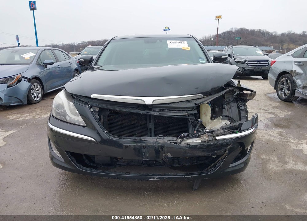 2013 HYUNDAI GENESIS VIN: KMHGC4DH5DU256092