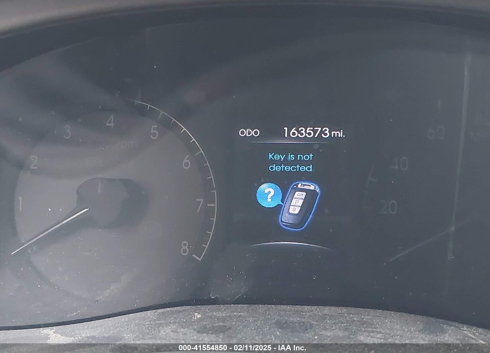 2013 HYUNDAI GENESIS VIN: KMHGC4DH5DU256092