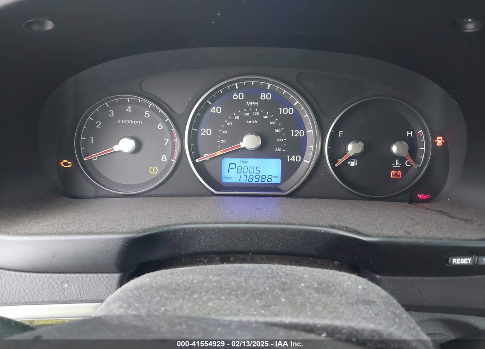 2011 HYUNDAI SANTA FE GLS VIN: 5XYZG3AB2BG056328