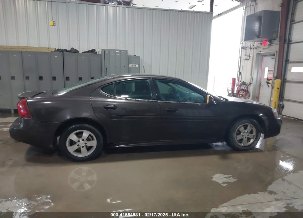 2008 PONTIAC GRAND PRIX VIN: 2G2WP552281141279
