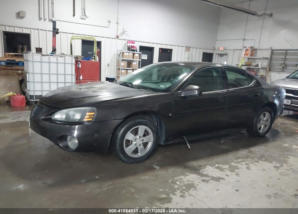 2008 PONTIAC GRAND PRIX VIN: 2G2WP552281141279