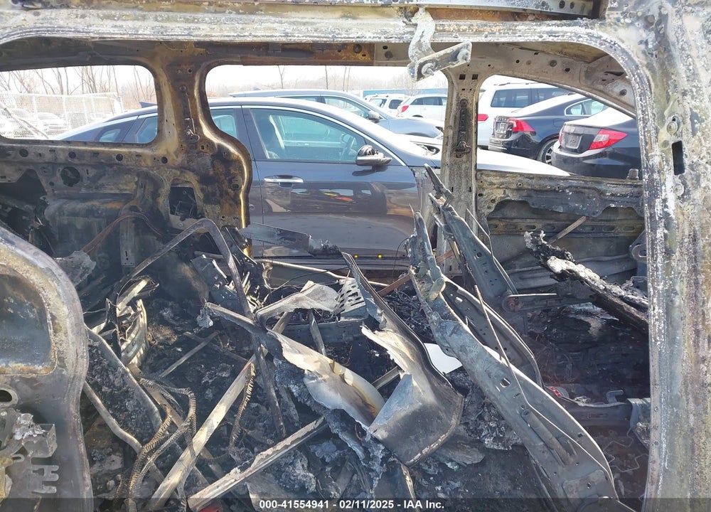 2021 CHRYSLER PACIFICA TOURING L VIN: 2C4RC1BGXMR531359