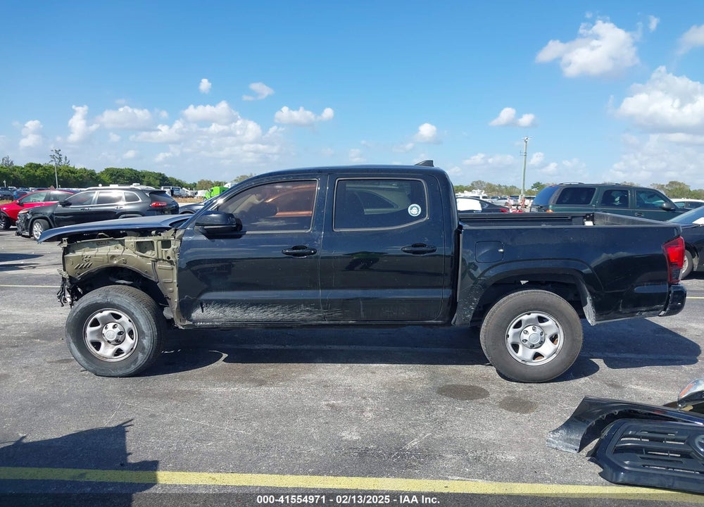 2019 TOYOTA TACOMA SR VIN: 5TFAX5GN8KX155680