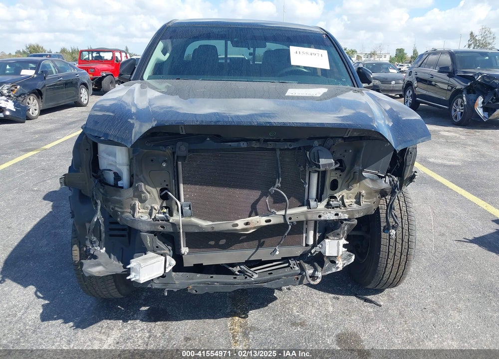 2019 TOYOTA TACOMA SR VIN: 5TFAX5GN8KX155680