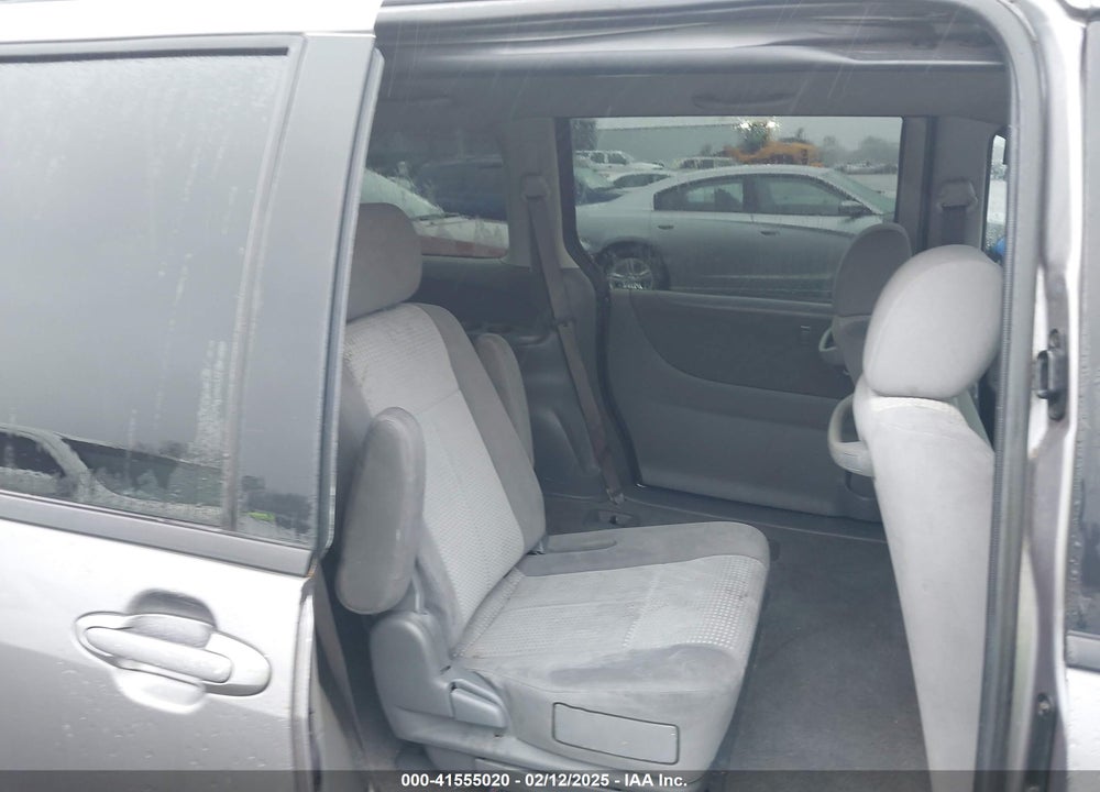 2005 MAZDA MPV LX VIN: JM3LW28A050538622
