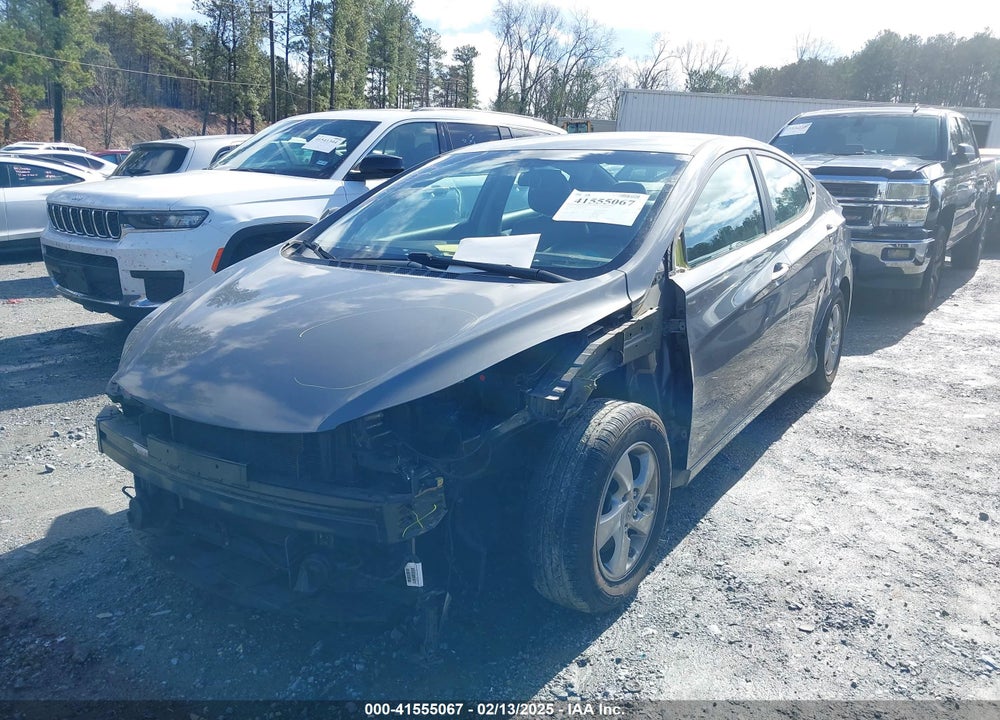 2014 HYUNDAI ELANTRA VIN: 5NPDH4AE5EH482146