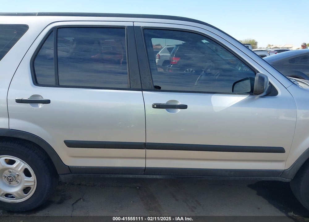 2005 HONDA CR-V LX VIN: JHLRD68515C000600