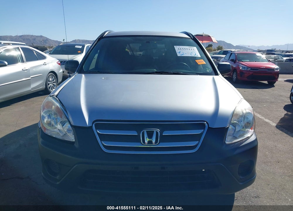 2005 HONDA CR-V LX VIN: JHLRD68515C000600
