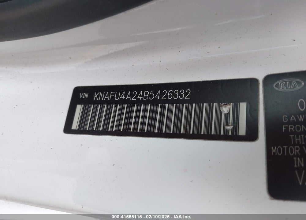 2011 KIA FORTE VIN: KNAFU4A24B5426332
