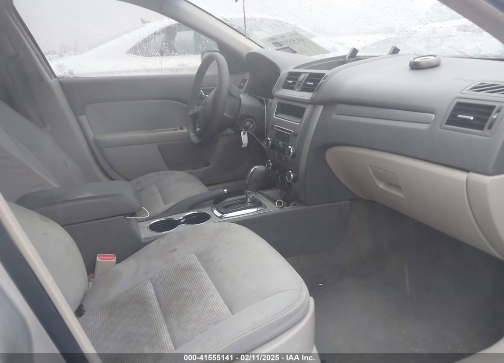 2012 FORD FUSION S VIN: 3FAHP0GA7CR137993