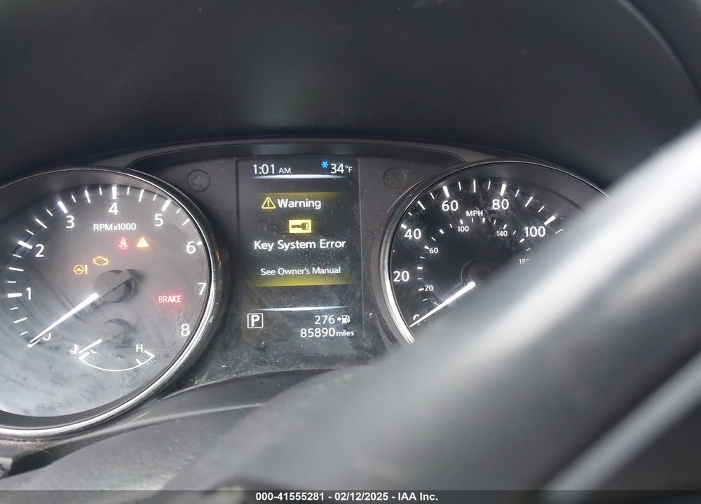 2017 NISSAN ROGUE VIN: 5N1AT2MV1HC816136