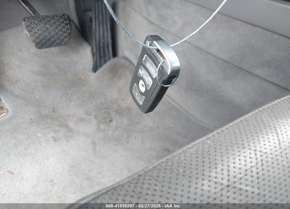 2006 BMW 750LI VIN: WBAHN83576DT26418