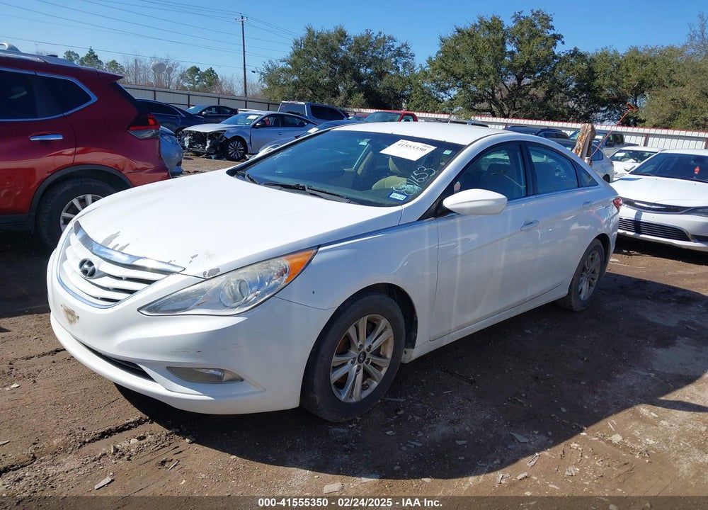 2013 HYUNDAI SONATA VIN: 5NPEB4AC4DH801653