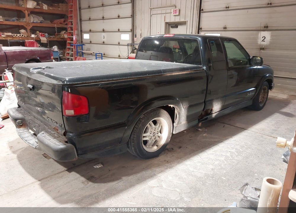 2002 CHEVROLET S-10 LS VIN: 1GCCS19W628260671