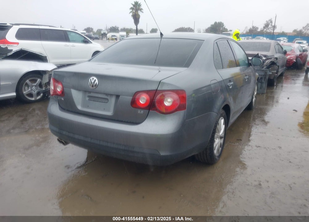 2010 VOLKSWAGEN JETTA VIN: 3VWRZ7AJ7AM163267