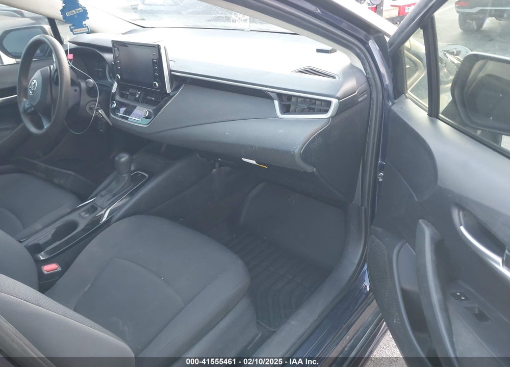2020 TOYOTA COROLLA LE VIN: JTDEPRAE2LJ053121