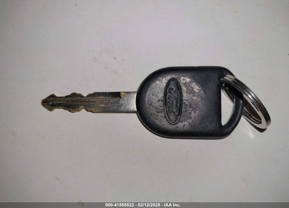 2010 FORD FOCUS VIN: 1FAHP3FN8AW188614