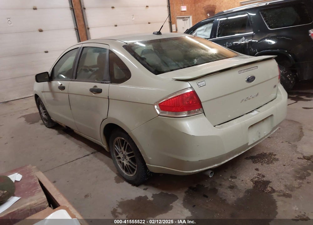 2010 FORD FOCUS VIN: 1FAHP3FN8AW188614