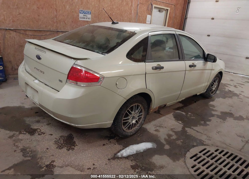 2010 FORD FOCUS VIN: 1FAHP3FN8AW188614