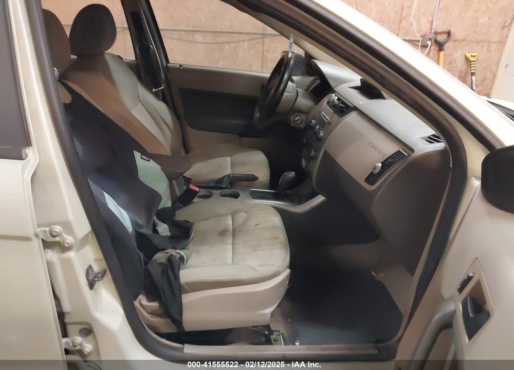 2010 FORD FOCUS VIN: 1FAHP3FN8AW188614