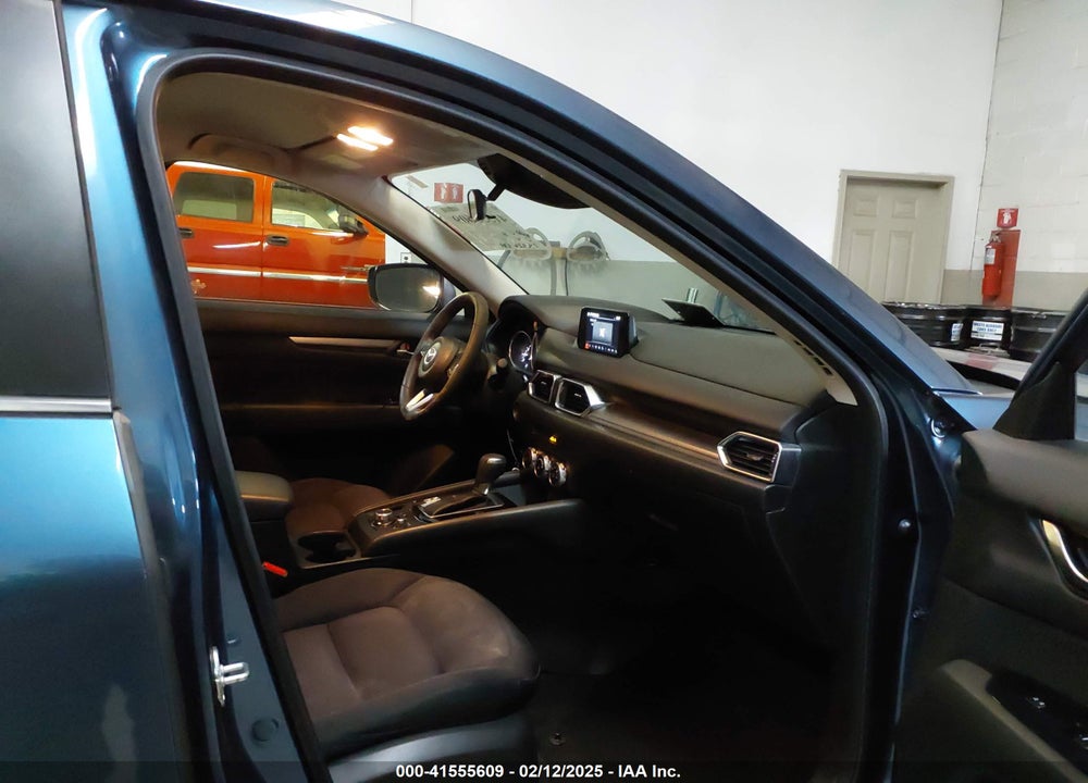 2018 MAZDA CX-5 SPORT VIN: JM3KFBBMXJ0456373