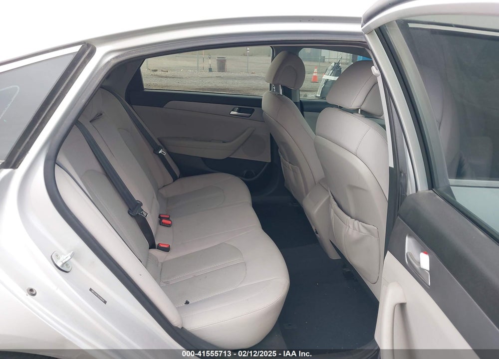 2016 HYUNDAI SONATA VIN: 5NPE24AF1GH296024