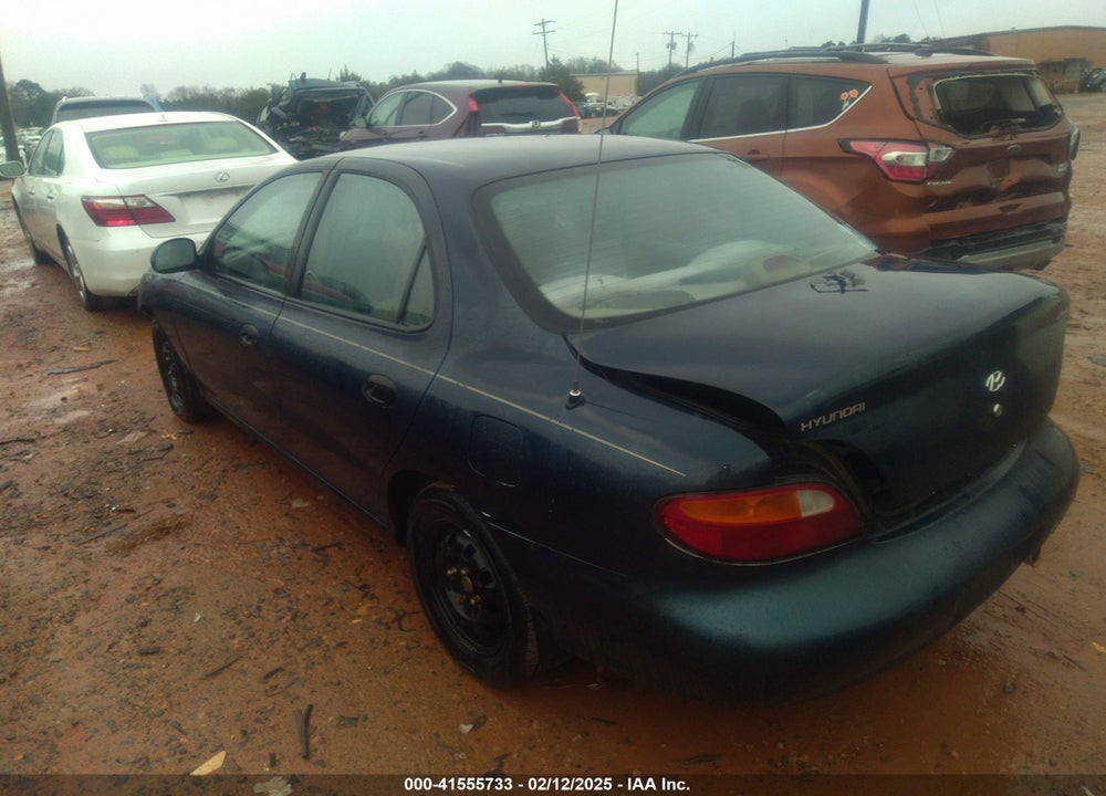 1997 HYUNDAI ELANTRA VIN: KMHJF24M9VU557030