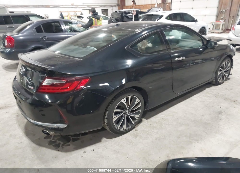 2016 HONDA ACCORD VIN: 1HGCT1B88GA006115
