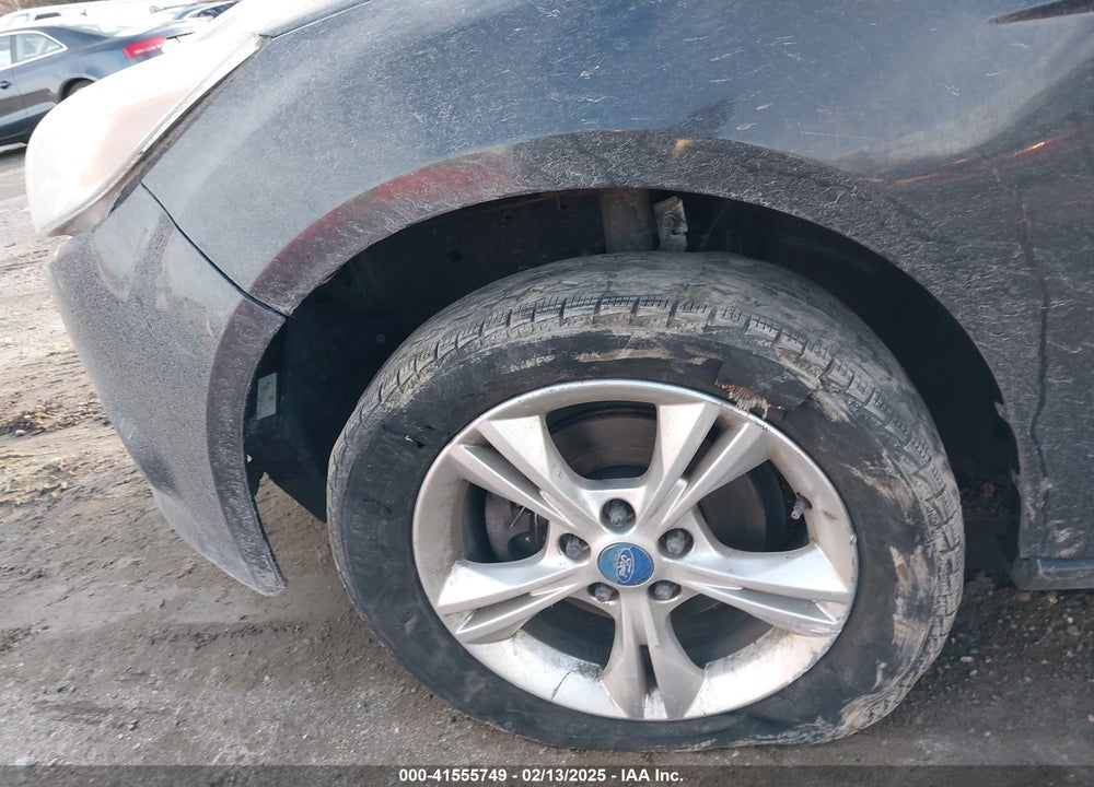 2013 FORD FOCUS VIN: 1FADP3K27DL148735