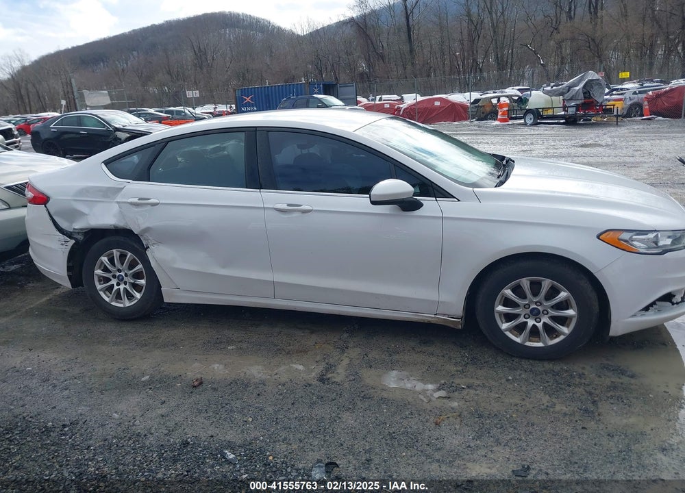 2017 FORD FUSION VIN: 3FA6P0G76HR244844