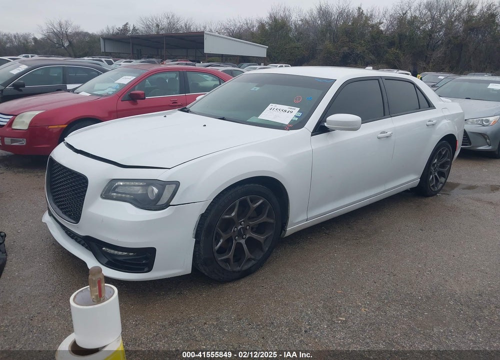 2015 CHRYSLER 300 VIN: 2C3CCABG7FH842119