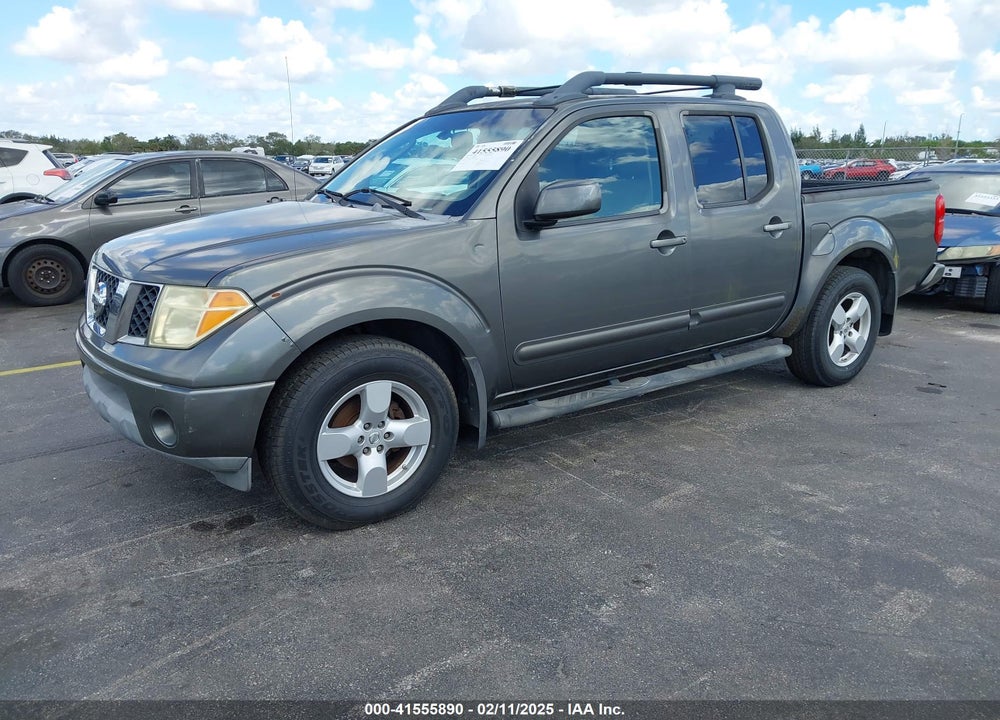 2005 NISSAN FRONTIER LE VIN: 1N6AD07U35C430853