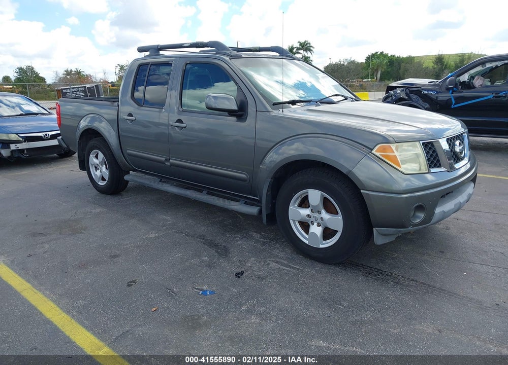 2005 NISSAN FRONTIER LE VIN: 1N6AD07U35C430853