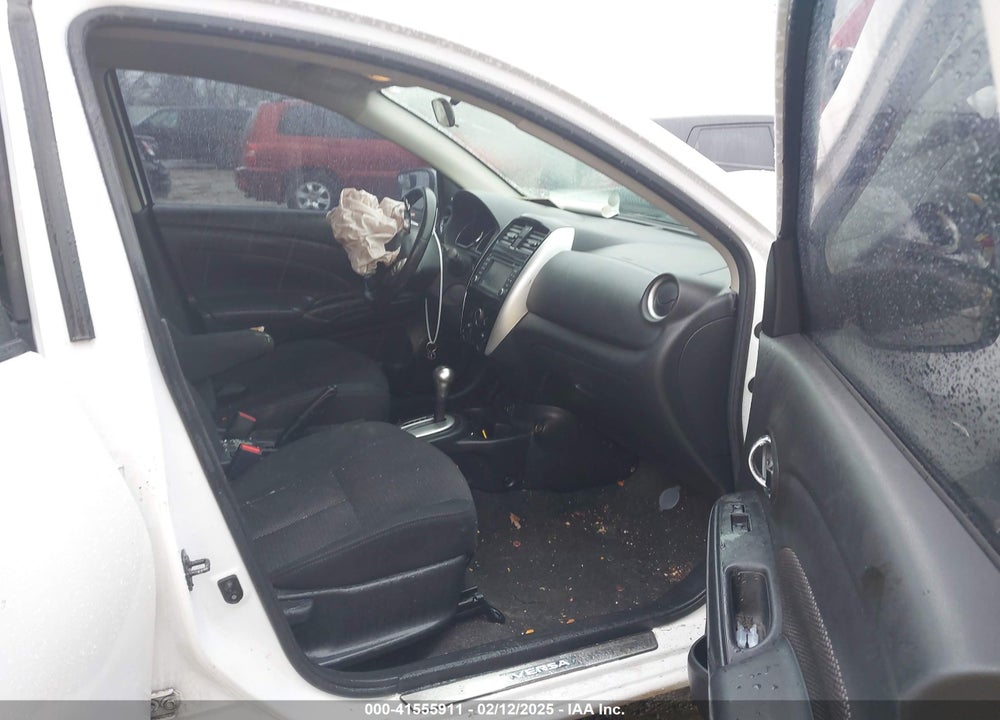 2017 NISSAN VERSA VIN: 3N1CN7AP1HL856590