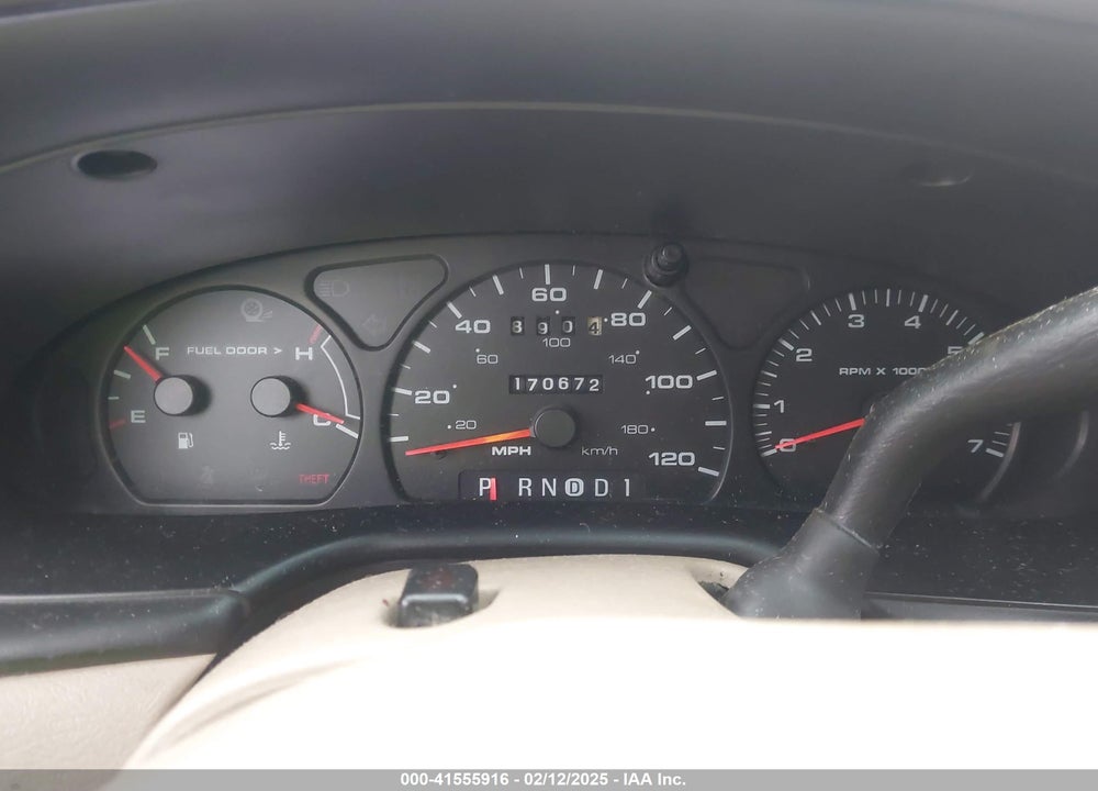 2000 FORD TAURUS SEL VIN: 1FAFP56S0YA168888