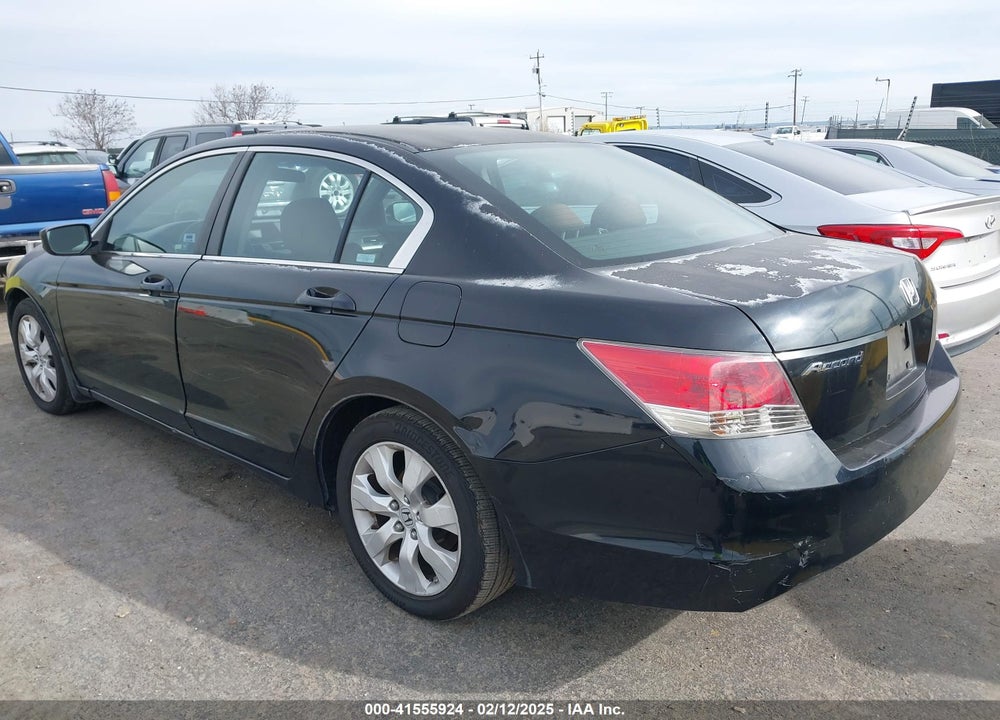 2008 HONDA ACCORD 2.4 EX VIN: 1HGCP26748A102448
