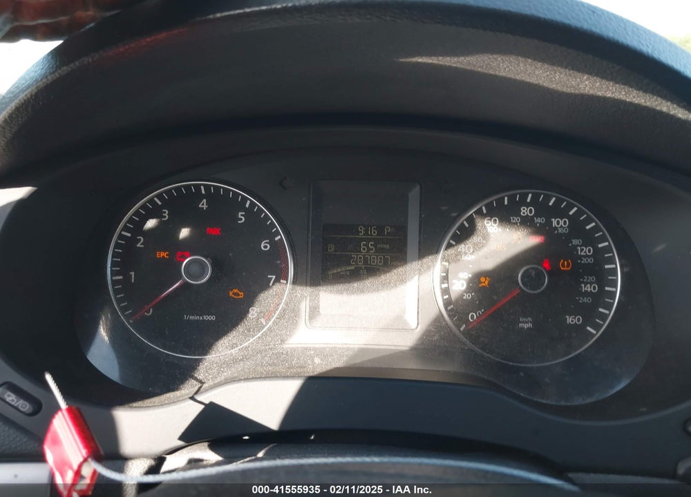 2014 VOLKSWAGEN JETTA VIN: 3VWD07AJ8EM379994