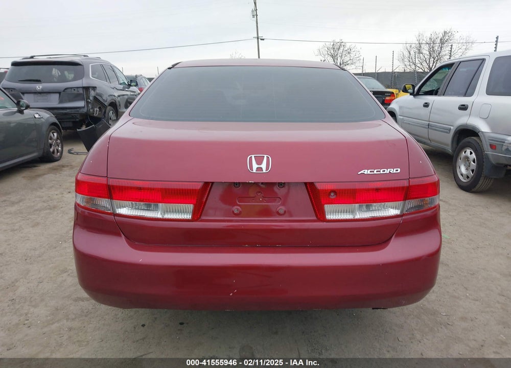 2003 HONDA ACCORD 2.4 EX VIN: JHMCM56633C055182