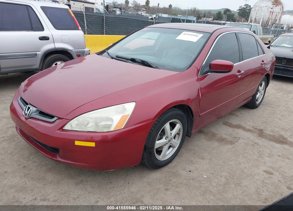 2003 HONDA ACCORD 2.4 EX VIN: JHMCM56633C055182