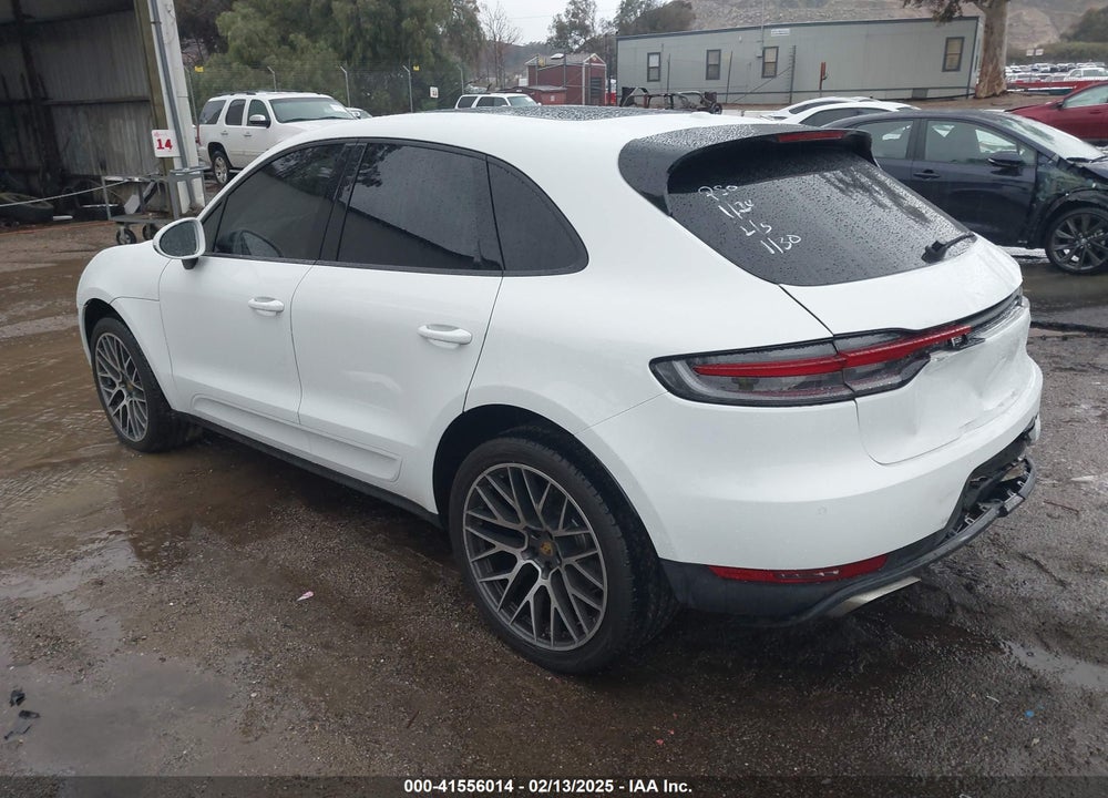 2019 PORSCHE MACAN VIN: WP1AA2A59KLB00251