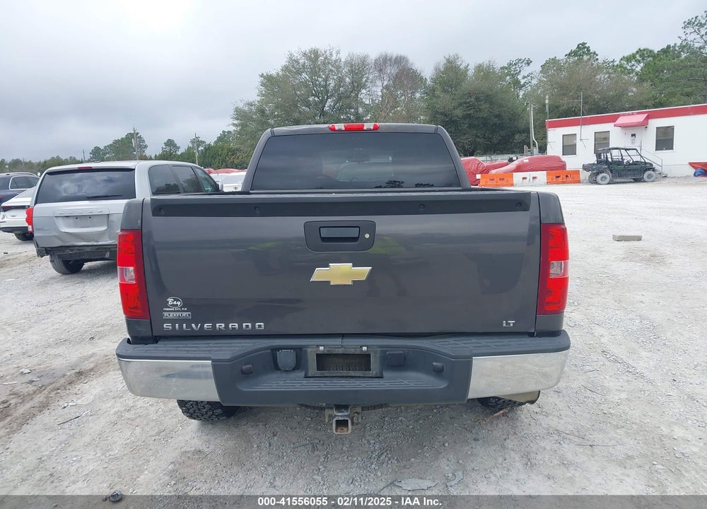 2011 CHEVROLET SILVERADO 1500 LT VIN: 1GCRKSE36BZ326058