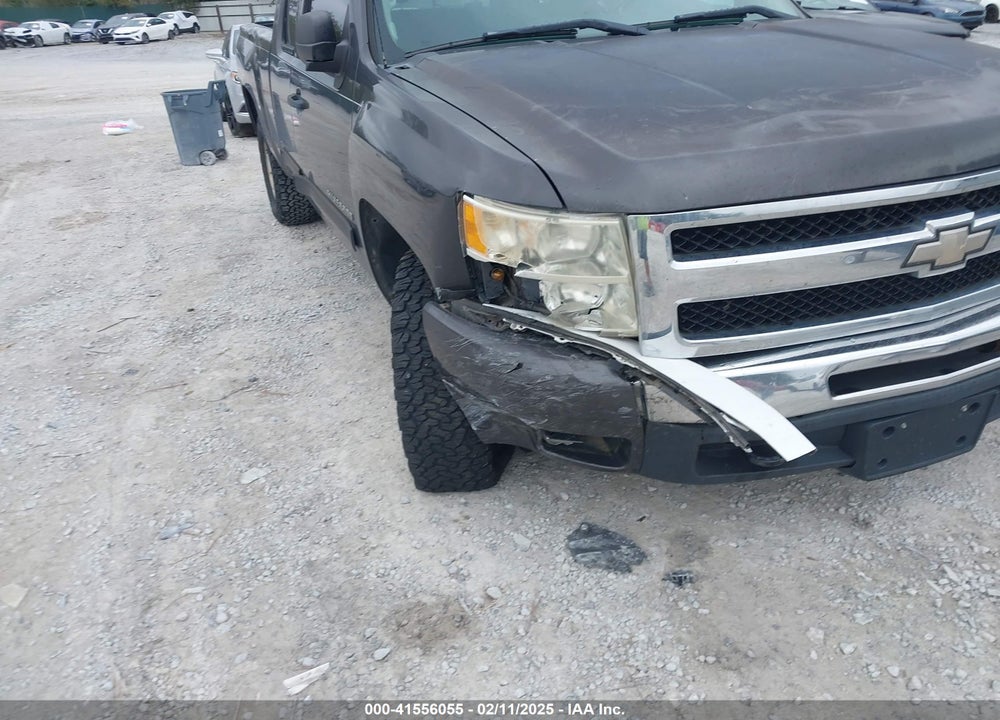 2011 CHEVROLET SILVERADO 1500 LT VIN: 1GCRKSE36BZ326058