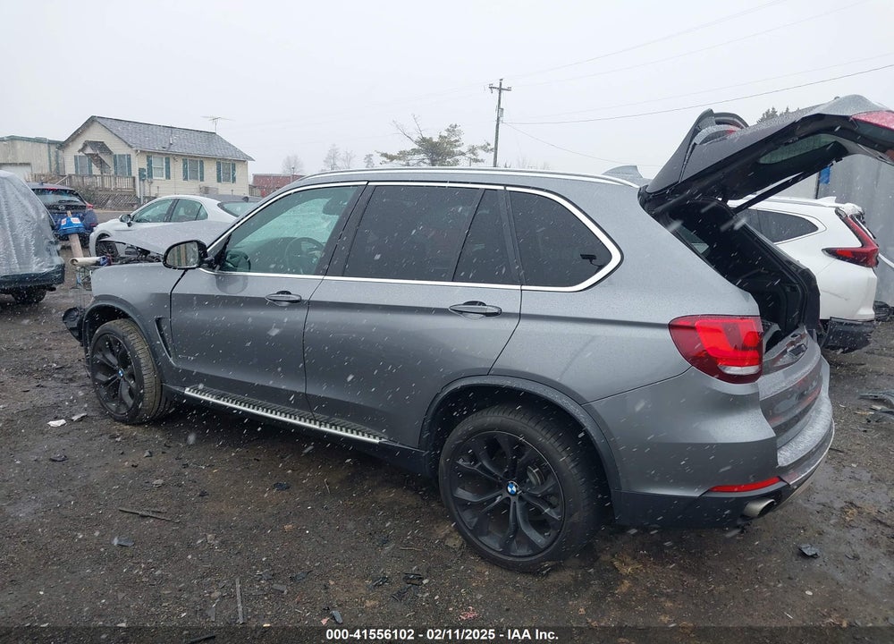 2017 BMW X5 VIN: 5UXKR0C33H0X81336