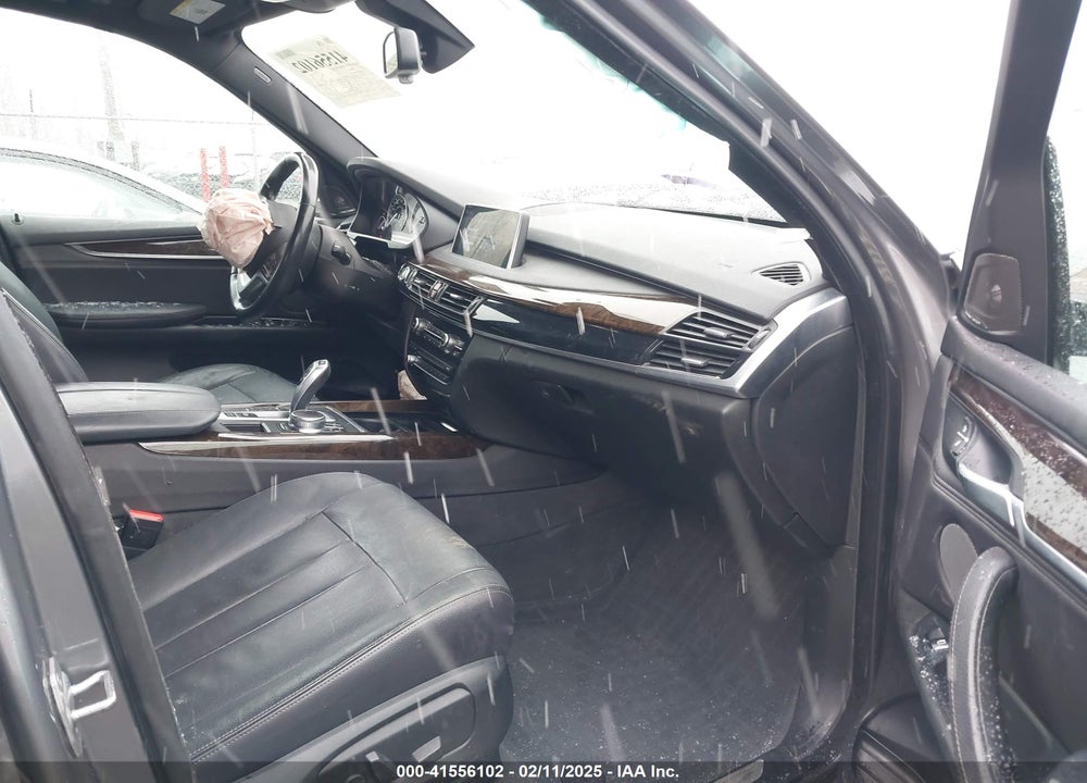 2017 BMW X5 VIN: 5UXKR0C33H0X81336