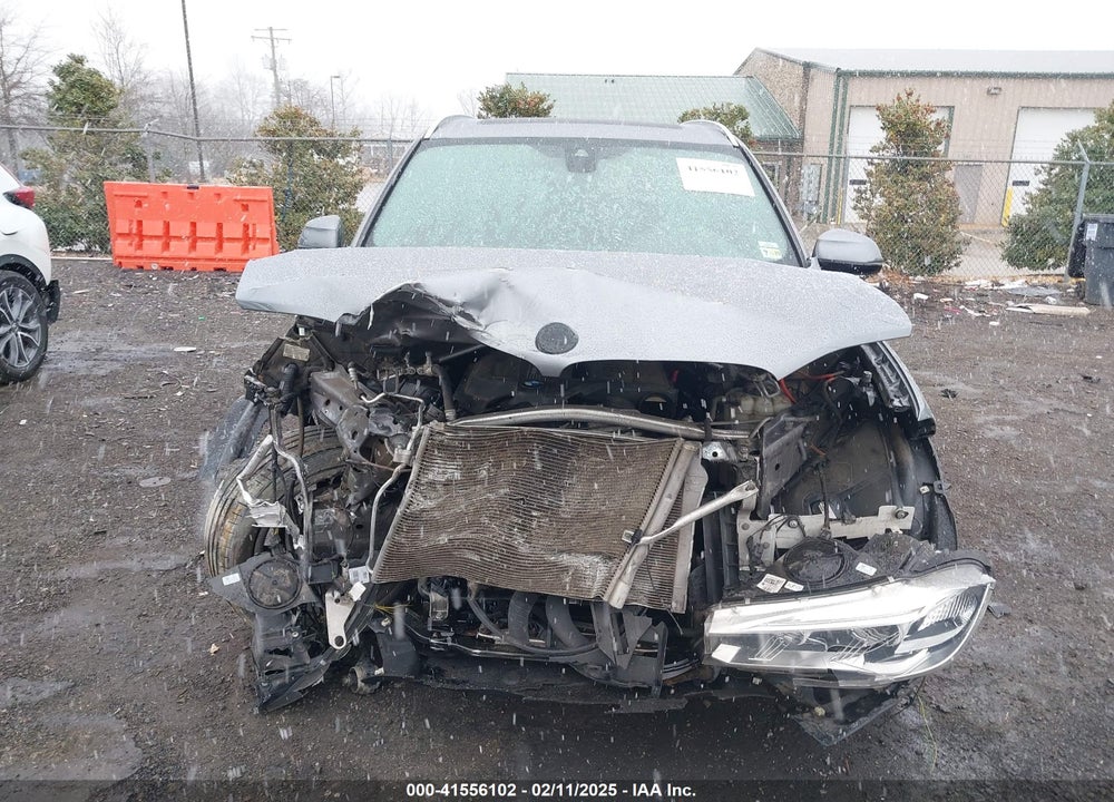 2017 BMW X5 VIN: 5UXKR0C33H0X81336